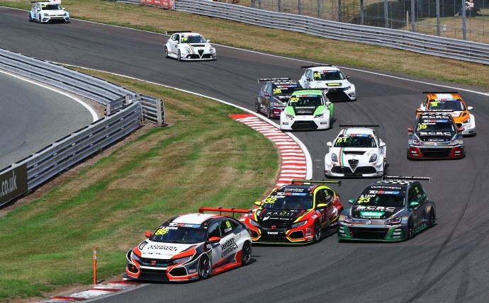 Tim Docker increases Maximum Motorsport entry to three cars