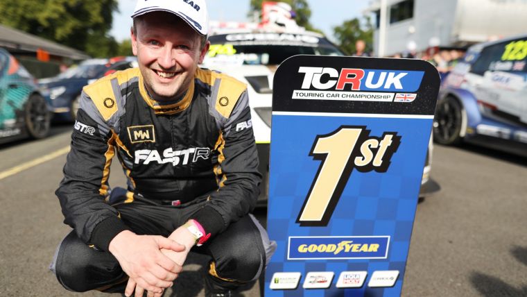 Jamie Tonks takes maiden TCR UK victory in Oulton Park thriller