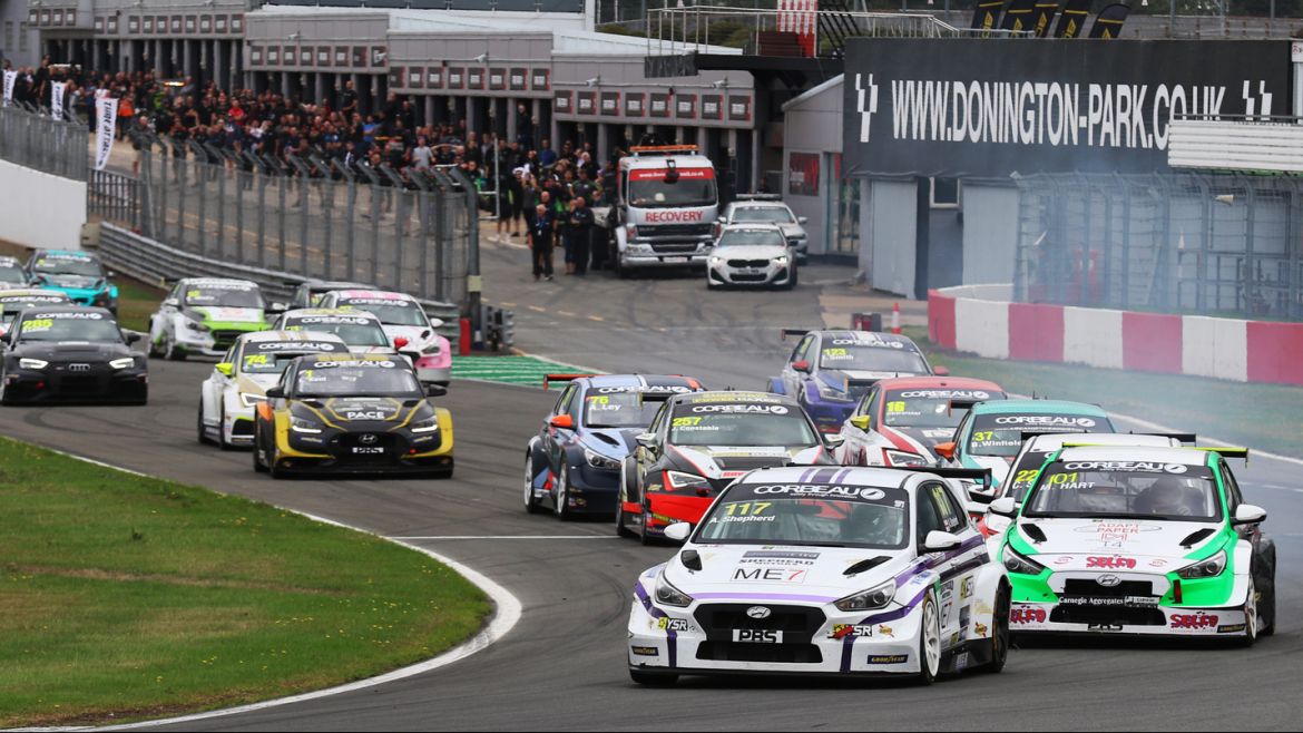 Donington Park National Review – Shepherd and Constable victorious in Bank Holiday thriller