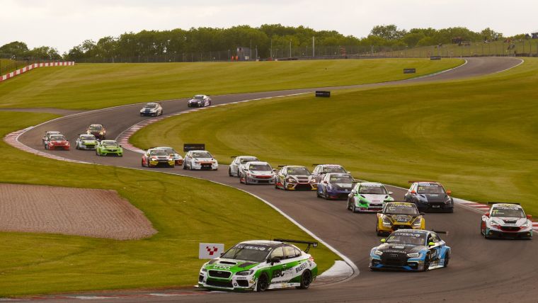 The Magnificent Seven get set for TCR UK title shoot-out
