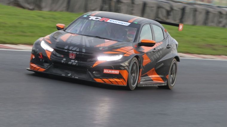 Sumpton switches to Honda for second season in TCR UK