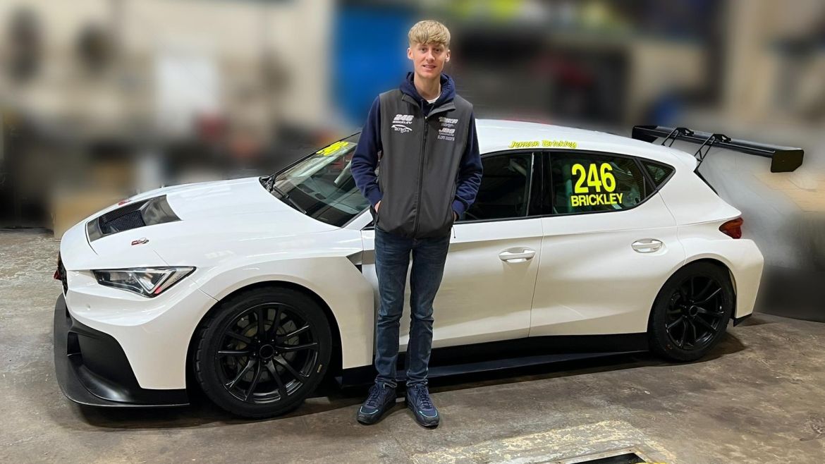 Jenson Brickley steps up to TCR UK for 2023