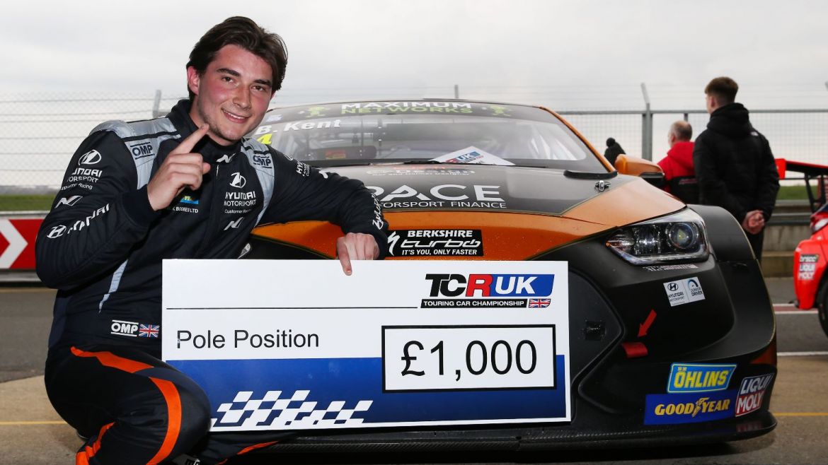 Kent secures last gasp pole position at Snetterton – UPDATED