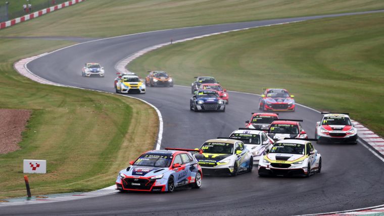 The Super Six ready to battle for 2023 TCR UK title in Brands Hatch Indy Finale