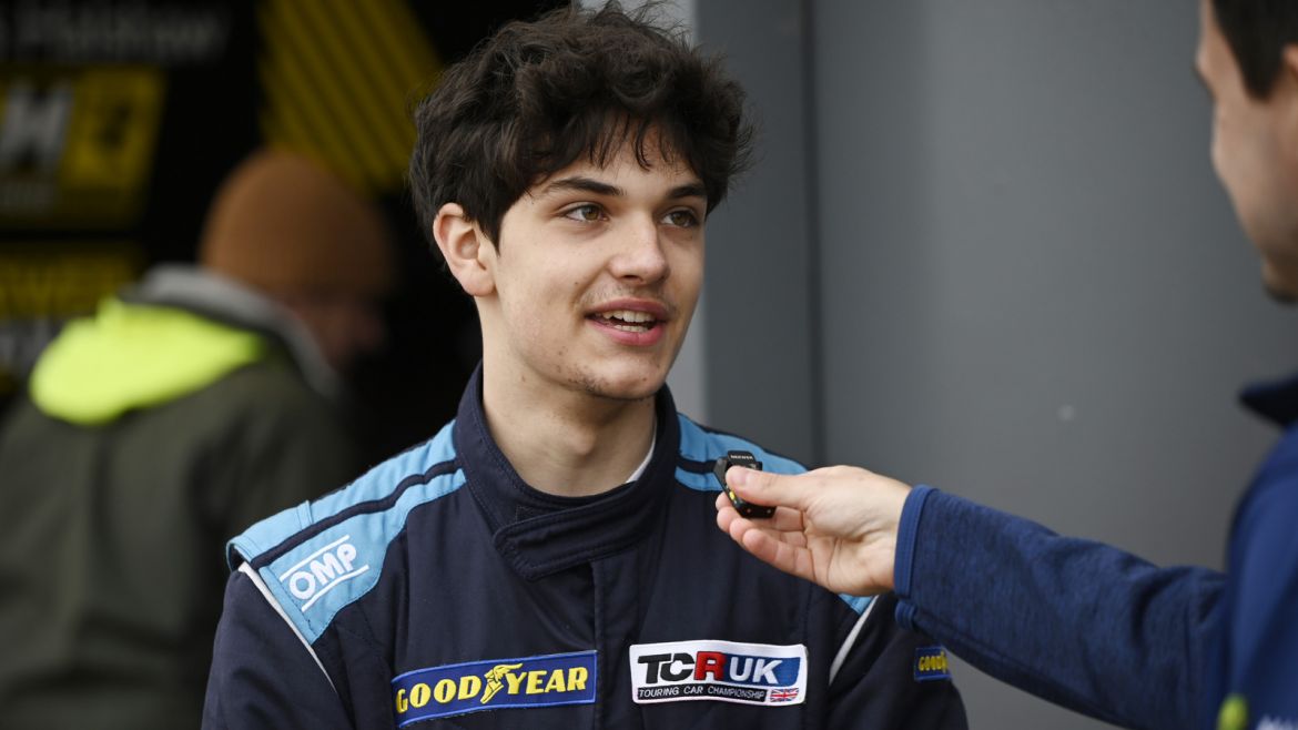 Bloor moves to CUPRA and Vannin Motorsport as the 2025 Junior Program resumes