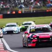 Records are broken as O’Neill-Going leads the way after dramatic 2026 season opener at Brands Hatch