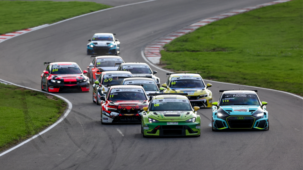 Shepherd and Hall Star in TCR UK Donington Park GP Showstopper