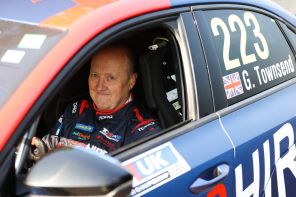 Garry Townsend set for second season in TCR UK