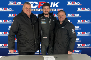 Two-time champion Lewis Kent locks in TCR UK return for 2026