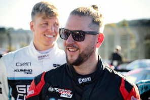 TCR UK Welcomes Back Sargeant for Donington Park Grand Prix weekend