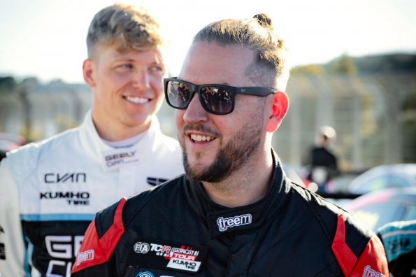 TCR UK Welcomes Back Sargeant for Donington Park Grand Prix weekend