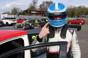 Smiley secures first TCR UK pole position of the season